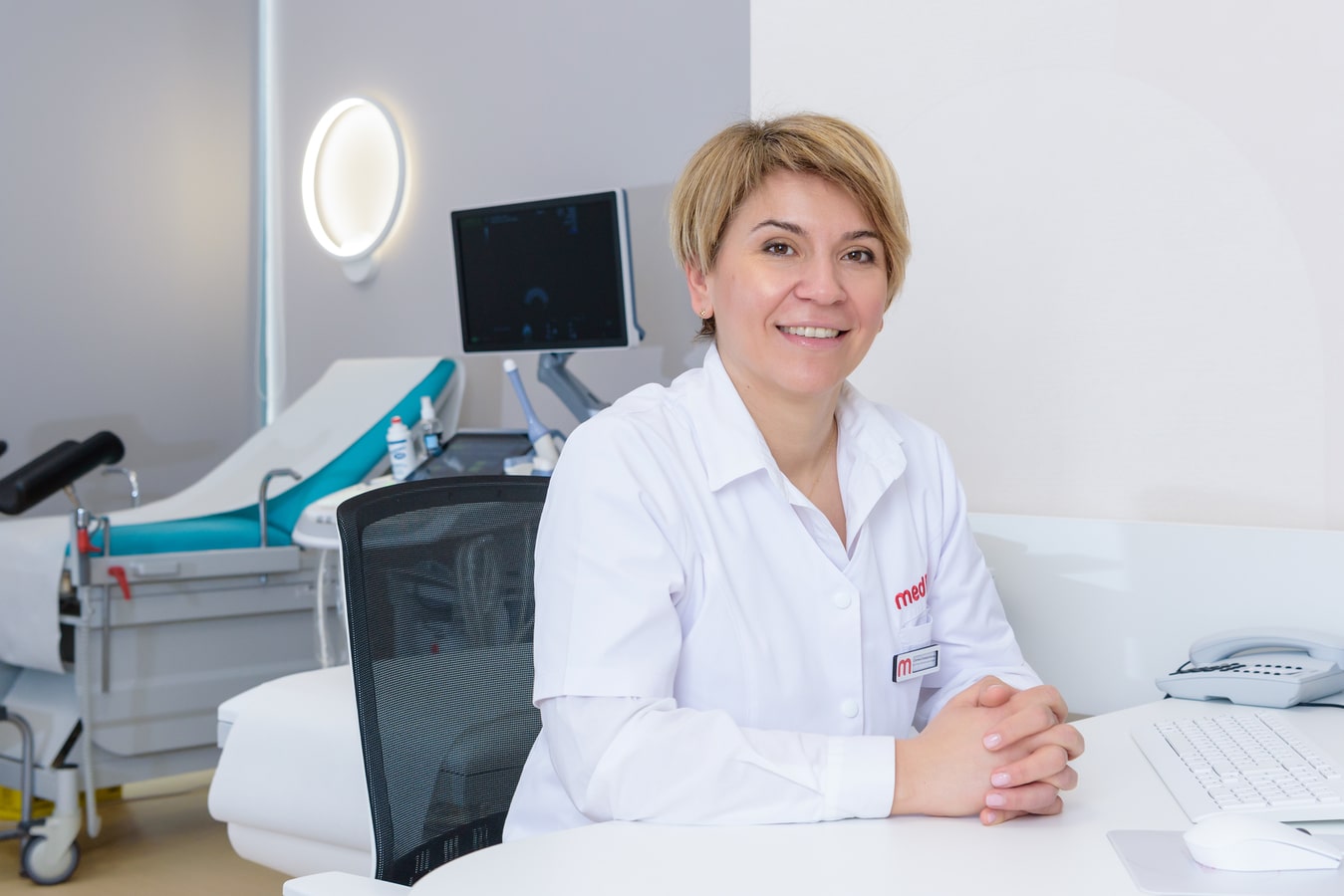 Dr. Constantinescu Carmen