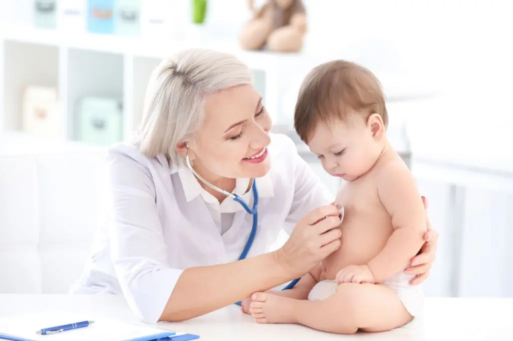 Consultații și control Pediatrie